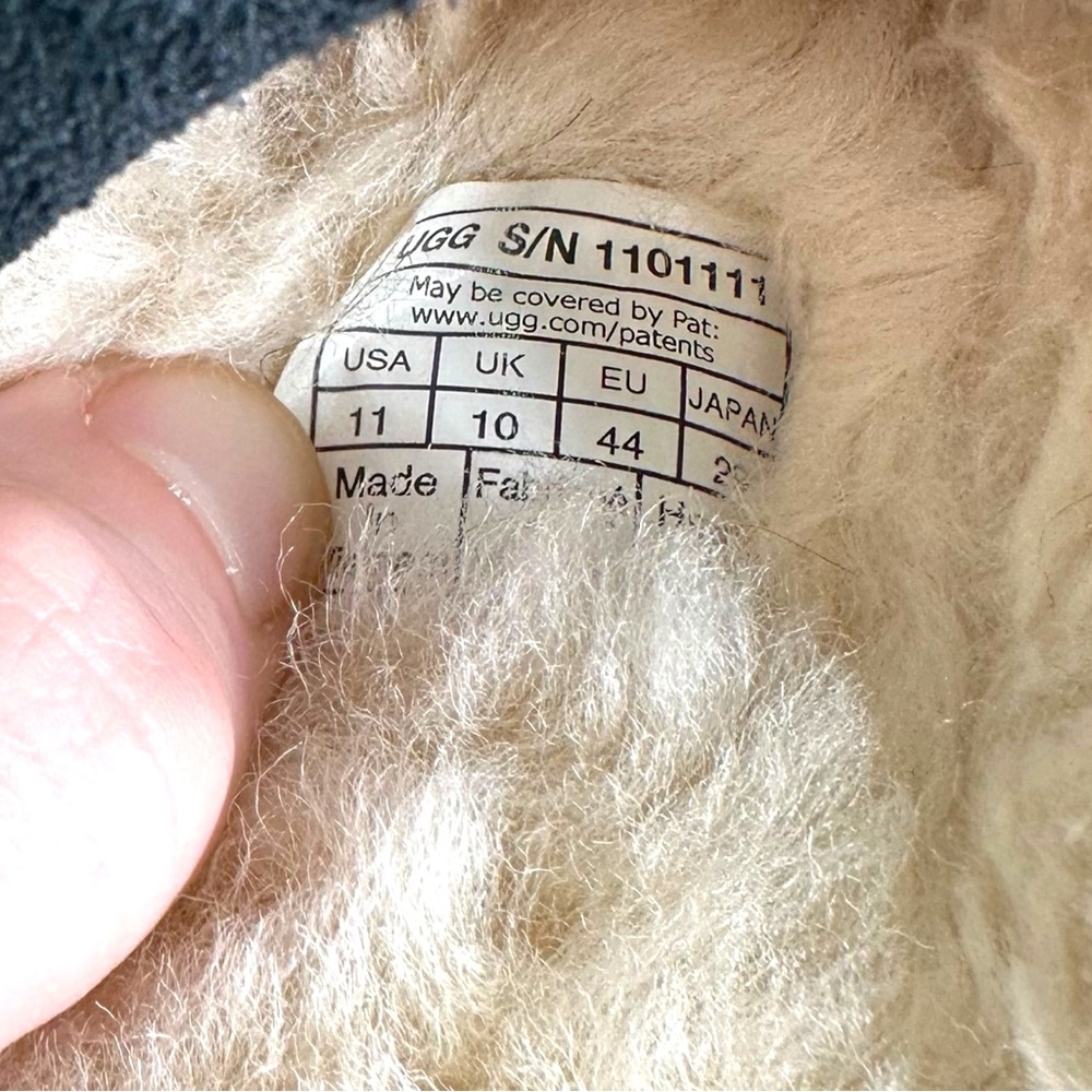 UGG scuff suede slippers - Picture 5 of 5